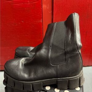 Black genuine  Leather Chunky Ankle Boots